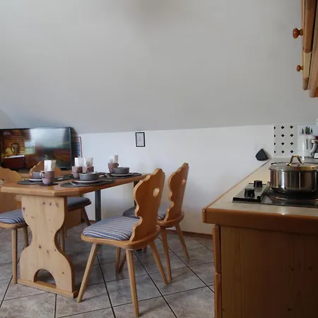 Landhaus Nockalm Bad Kleinkirchheim アパート