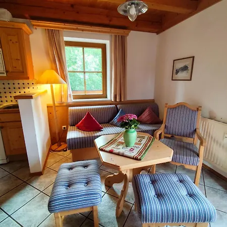 Landhaus Nockalm Bad Kleinkirchheim * バド クラインキルヒハイム